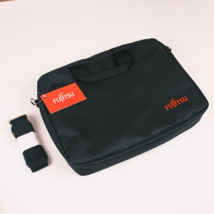 Classic laptop bag